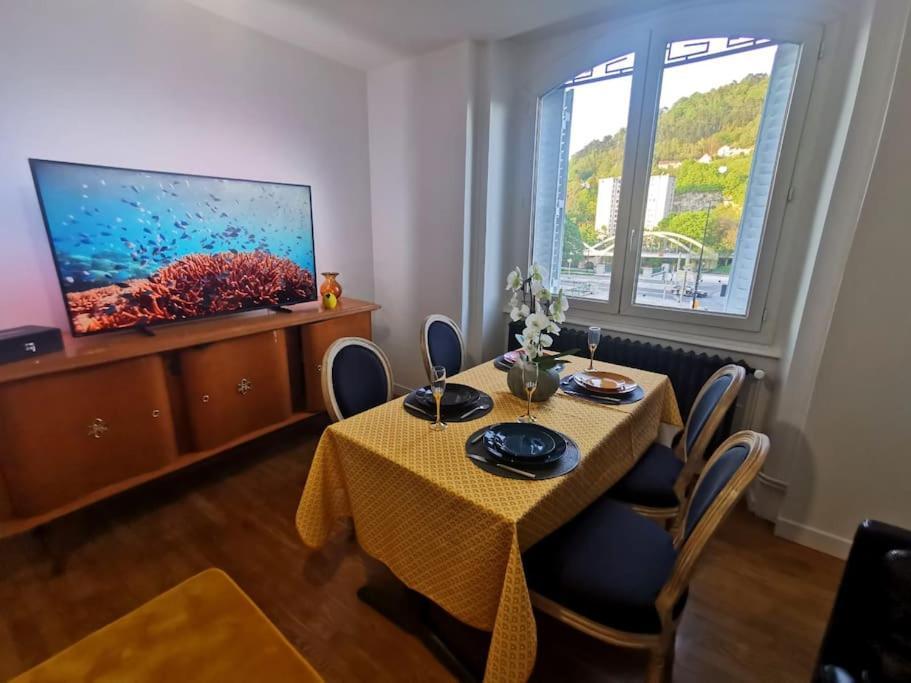 Boheme Chic Appartement Besançon Buitenkant foto