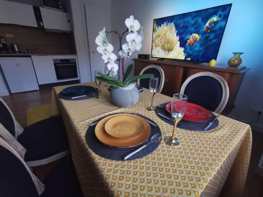 Boheme Chic Appartement Besançon Buitenkant foto